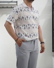 DESENLİ YAKALI TSHIRT