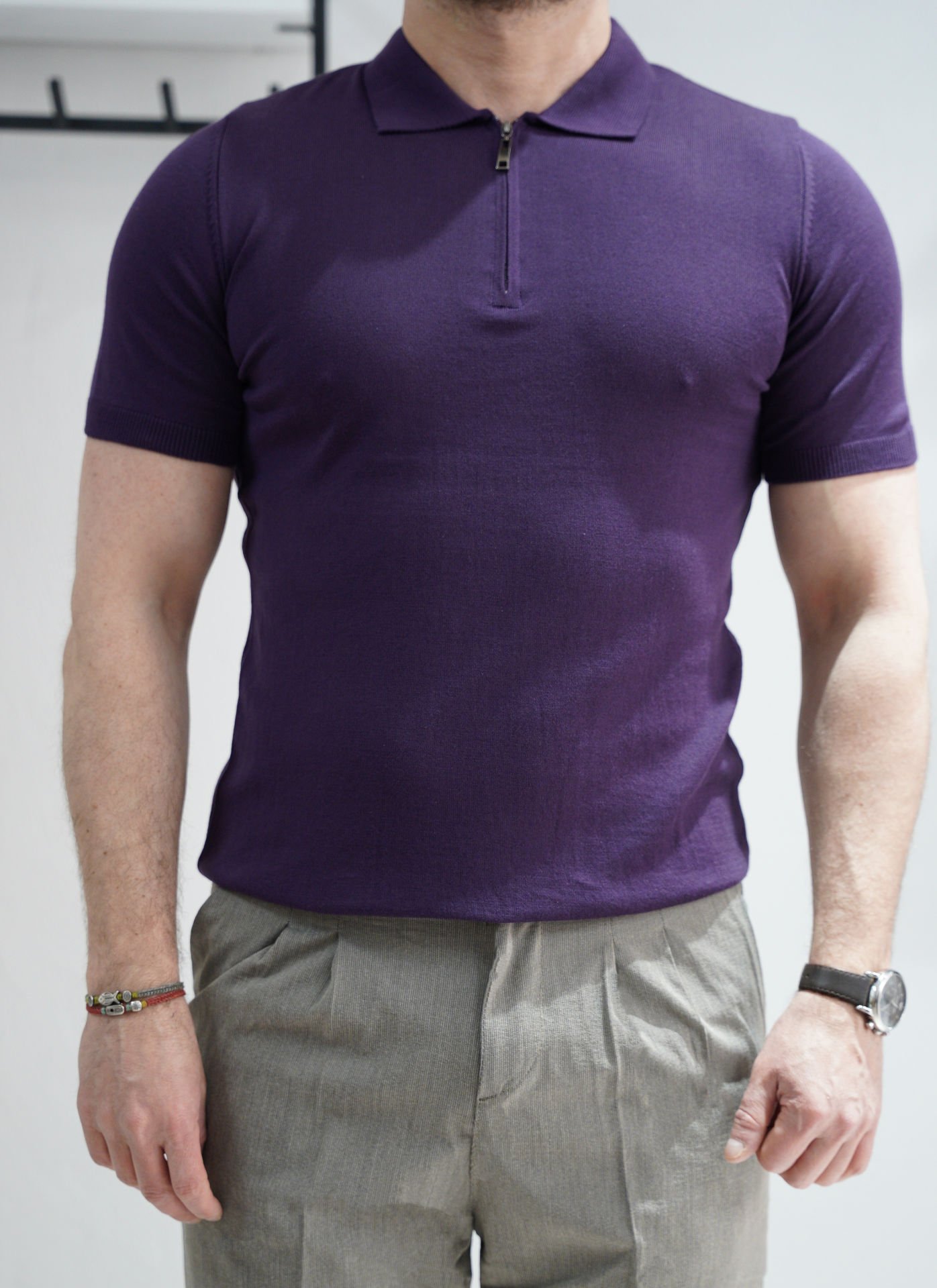 YAKA FERMUARLI TRİKO TSHIRT