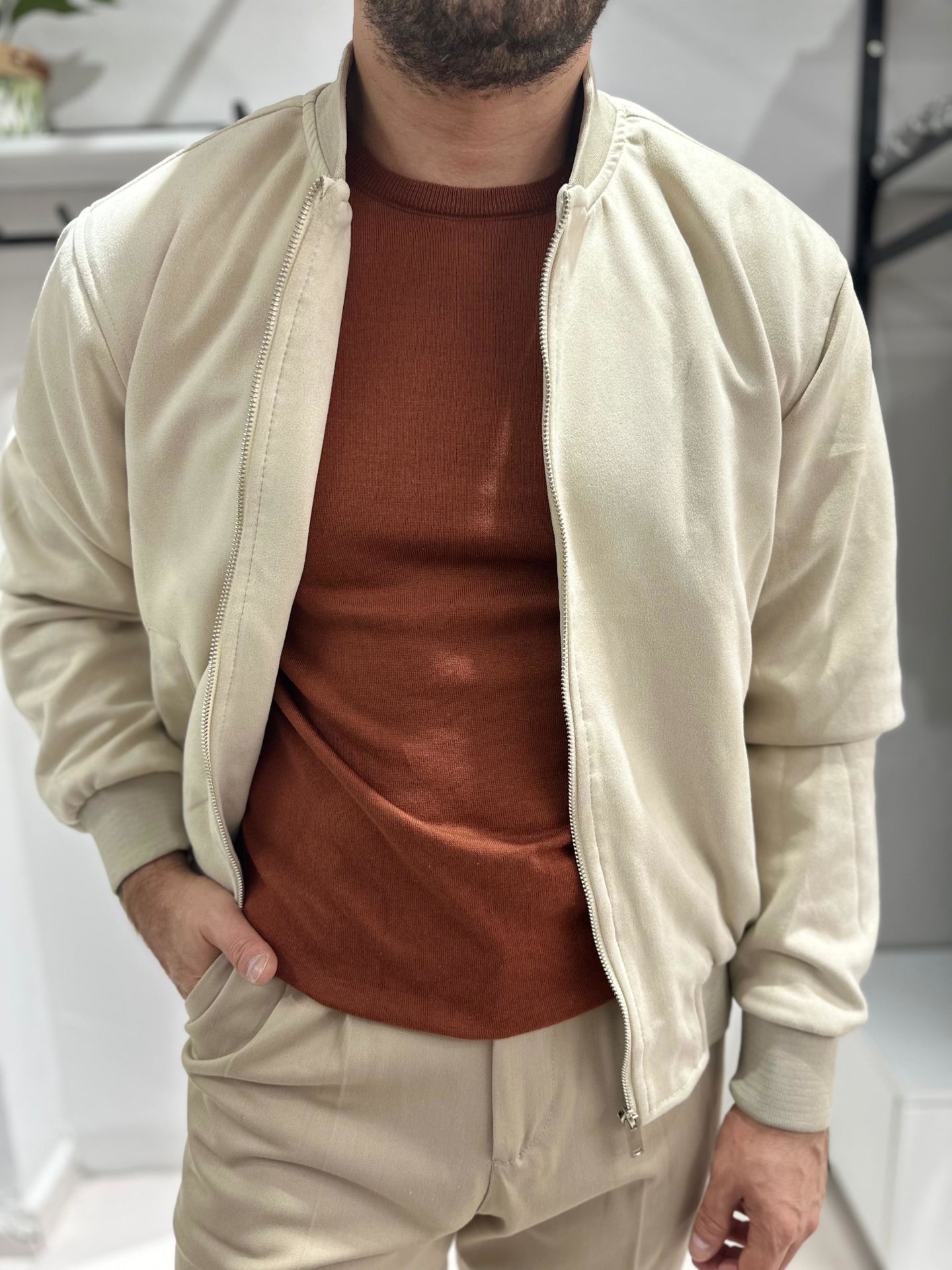 BOMBER MONT